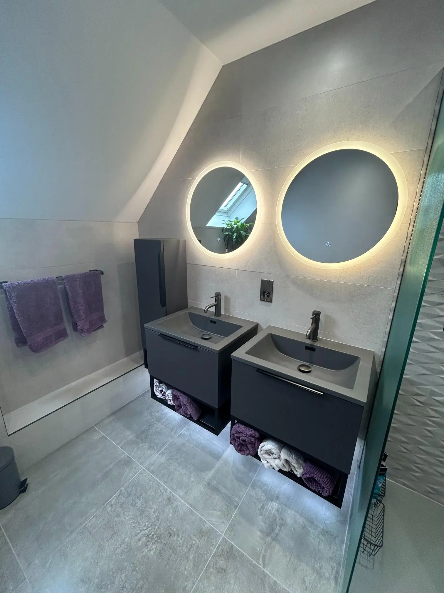 Meechan Bathrooms — photo 2