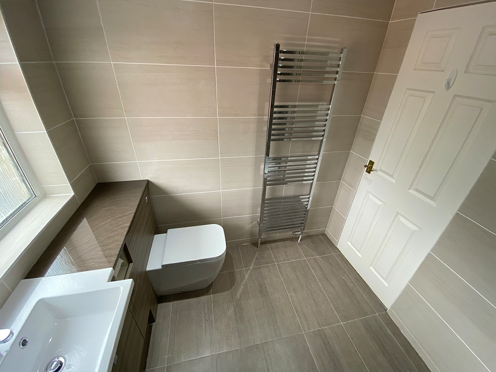 Mrs Morrow Bathroom — photo 5