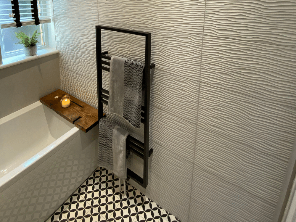 Mr & Mrs MacKay Bathroom — photo 7