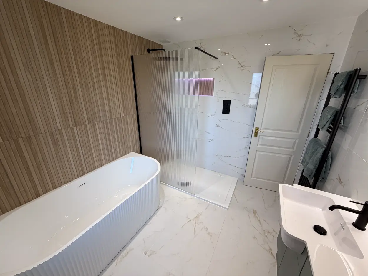 Wright Bathroom — photo 3
