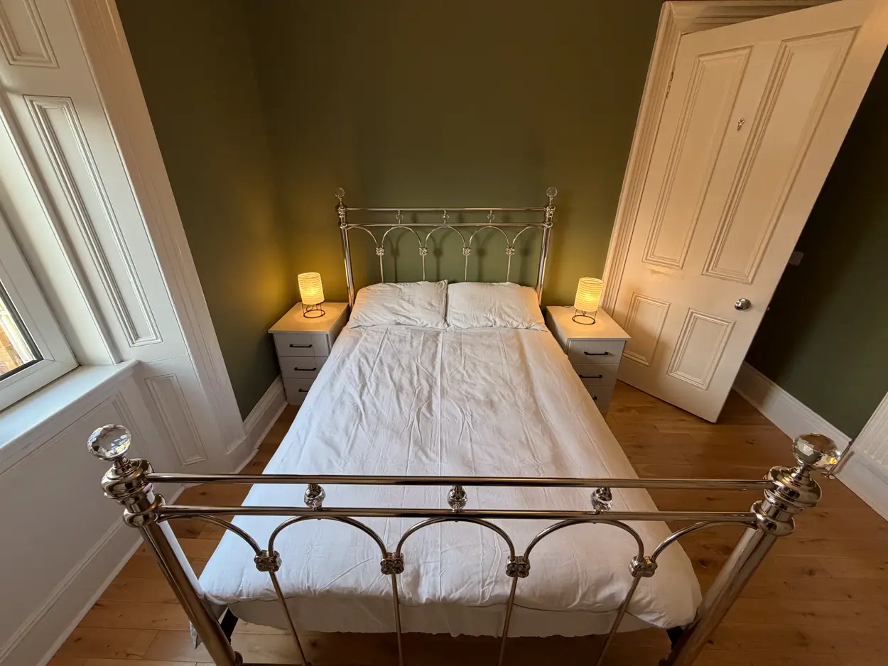 Lowe Bedrooms — photo 4