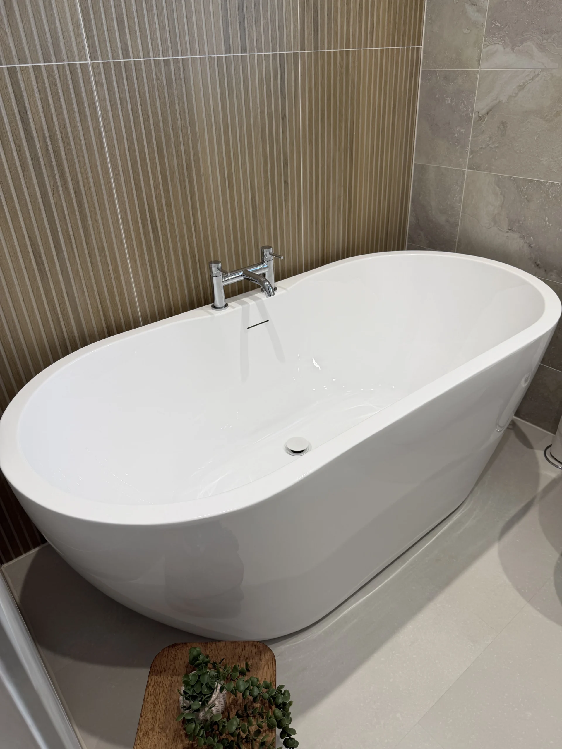 Henry Bathroom — photo 2